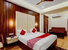 OYO SAI GRAND LUXURY ROOMS