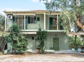 Old Boat 12, hotel de playa en Nikiana