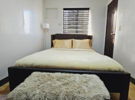 Luxurious homey vibe, hotel with parking in Marilao