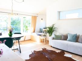 Exklusives Design-Apartment & Sauna, отель в городе Warngau