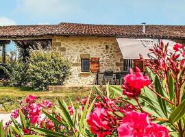 Beautiful Home In Armillac With House A Panoramic View, olcsó hotel Armillac városában