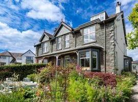 The Mount Holiday Home, holiday home in Portinscale