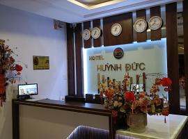 Huynh Duc Hotel – hotel w mieście Cao Lãnh