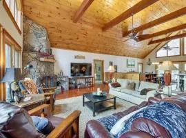Cabin with Hot Tub and WiFi 4 Mi to Snowshoe Resort