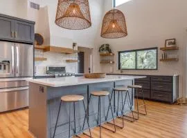 Chic Burnet Home on Lake Buchanan with 2 Fireplaces!