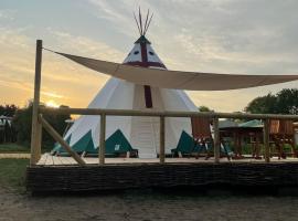Tipi Apachen, self catering accommodation in Belau