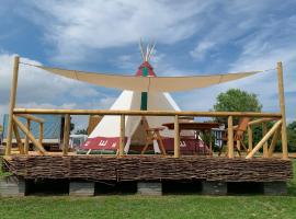 Tipi Kiowa, self catering accommodation in Belau