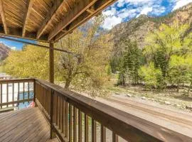 1494OAK Cliff Top Condo