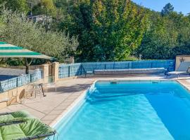 Stunning Home In Chassiers With Private Swimming Pool, Can Be Inside Or Outside, hotel in Chassiers