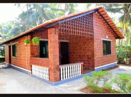 Tiny Waves, holiday home in Udupi