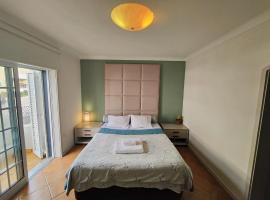 Vagueira Guest House & Beach Hostel, hotell i Aveiro