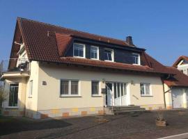 Schöne Ferienwohnung am Fuße der Rhön., hotel in Eichenzell