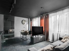 BLACKNIGHT Apartment - Self Check-In 24h, viešbutis Vroclave, netoliese – Žalgirio aikštė