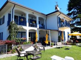 Residence Leggeri Apartments, hotell i Domaso