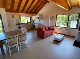 Loretta - Sumando Latitudes, self catering accommodation in San Martín de los Andes