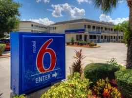 Motel 6-Bradenton, FL, готель у місті Брейдентон