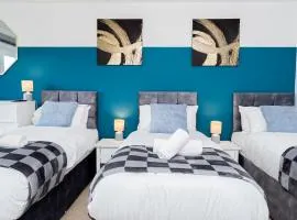 Wow BooK ME 9 beds 25 Baths CONTRACTORS,FAMILY!