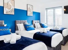 Wow Book Me 9 Beds 25 Baths Contractors,family!