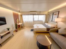 Better Room ห้องพักรายวัน เมืองทองธานี C4، فندق مع موقف سيارات في Ban Bang Phang