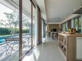 Relaxing Luxury 3-Bed Private Villa – hotel z parkingiem w mieście Suan Son