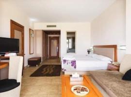 Hawaii hotels & blend club resort&sea jul&, 5-hviezdičkový hotel v destinácii Hurghada