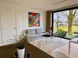 High end business apartment, hotell i Lochristi