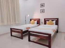 Vasudha - A 3-bhk homestay near Assi ghat with flexible check in