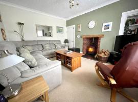 Comfortable 4 bed Home, Valhalla, Helmsdale, hotel in Helmsdale