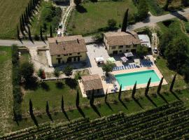 agriturismo villaggio green、モンテファルコのファームステイ