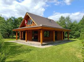 Unieke houten villa met SAUNA in Twente - 6p, hotel in Den Ham