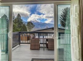 PeakView Lil Lux - Prime Spot King Hot Tub Views, hotell i Colorado Springs