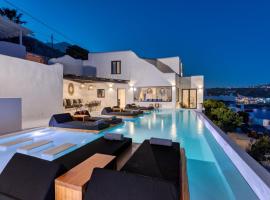 Exquisite Mykonos Villa - Villa Hephaestus I - 5 Bedroom - Infinity Pool - Outdoor Jacuzzi - Psarou, hotel in Psarou