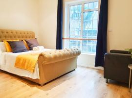 Lilac at Hammersmith