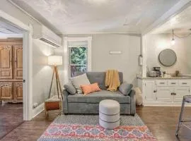 Miners Escape - Timeless District Cozy Haven