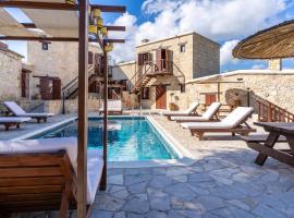 Stone Court Boutique Studios, serviced apartment in Paphos