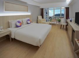 FOX Hotel Gorontalo, hotell i Gorontalo