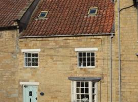 Castlegate Cottage, holiday home in Pickering