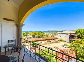 Sunrise 4-Beautiful 3Br Penthouse Condo
