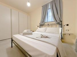 [Suite Elegante] Free Parking - WiFi- Spiagge 7min, apartment in Diano San Pietro