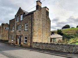 End Cottage, Bakewell, family hotel in Bakewell