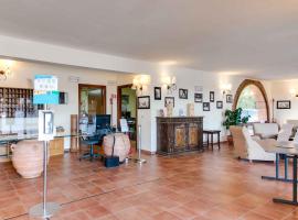 Apartments in Magliano in Toscana - Maremma-Küste 48277, hotel Magliano in Toscanában