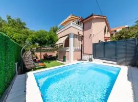 Villa Arabela with private pool