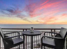 Gorgeous Oceanview 3BR Luxury Condo - Latitude, hotel with jacuzzis in Gulfport
