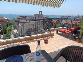 Rooftop Sea View Apartment Sveti Vlas