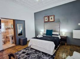 Leana Hub Guest House, hotel in Potchefstroom