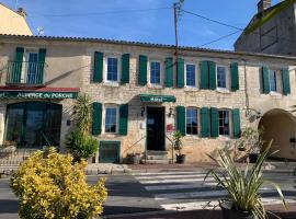 AUBERGE DU PORCHE, hotel in Blaye