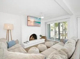 NEW - 3 Bedroom near the Balboa Pier and Fun Zone with AC