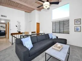 Beautiful home on Seashore Dr