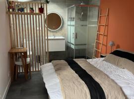 Parenthèse idéale Chambre O double face dans villa face mer à Carnac, hotel v destinaci Carnac