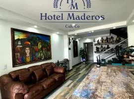 Hotel Los Maderos